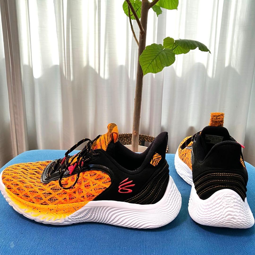 CURRY flow9 アンダーアーマー カリーフロー9 セサミストリート