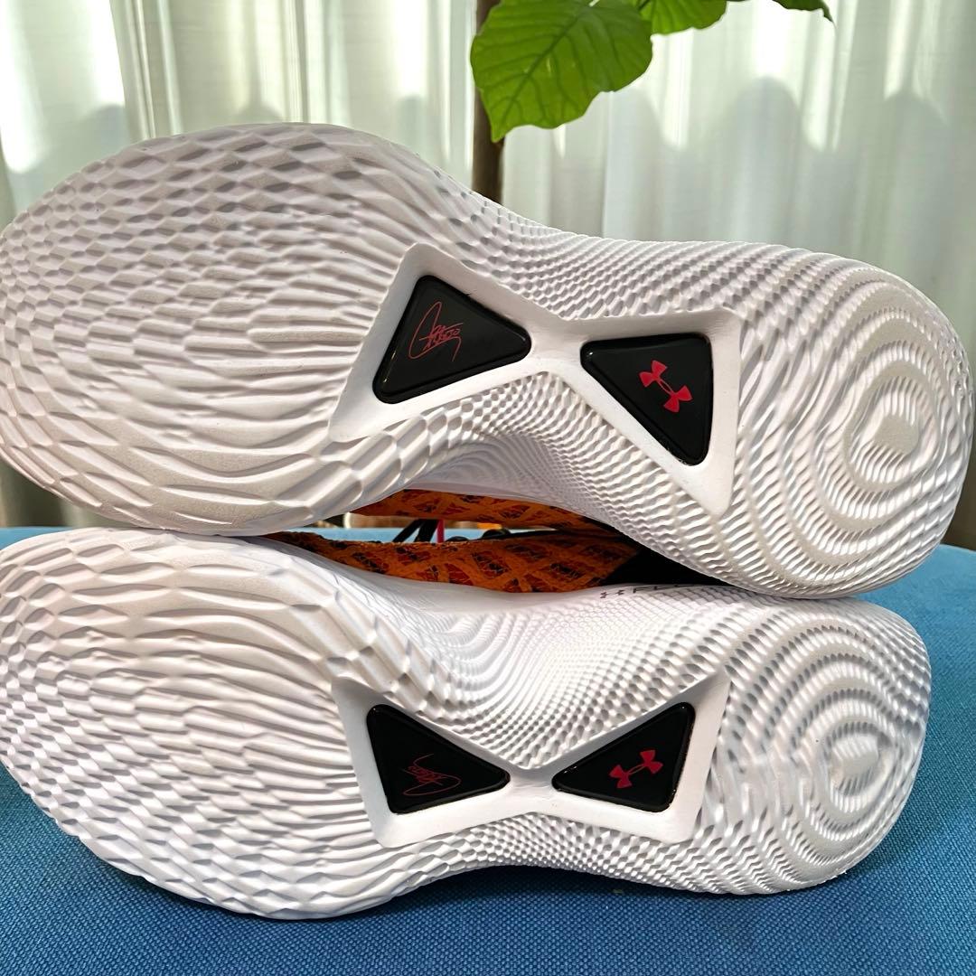 CURRY flow9 アンダーアーマー カリーフロー9 セサミストリート