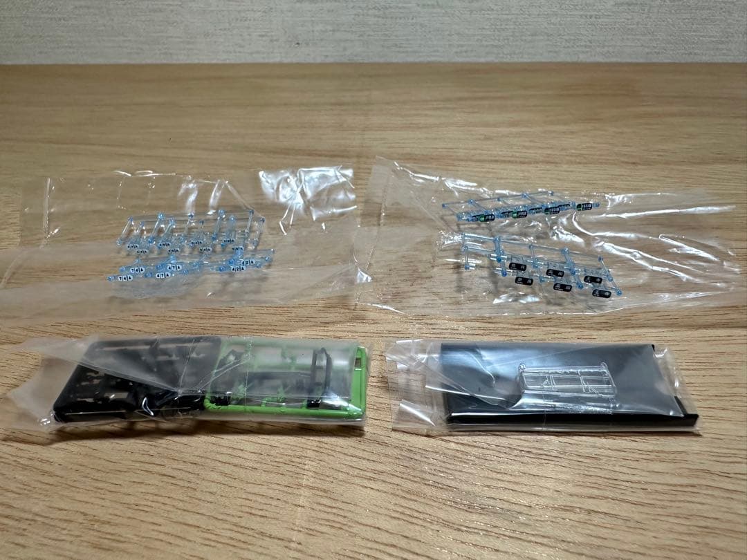 TOMIX 103系通勤電車(JR西日本仕様・黒サッシ・ウグイス)6両