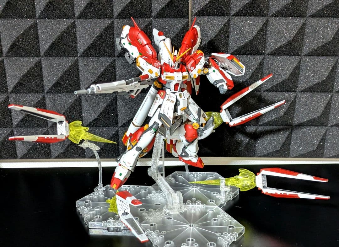 RG Hi-νガンダム ゼータプラスA1テスト機カラーイメージ 塗装済み完成品