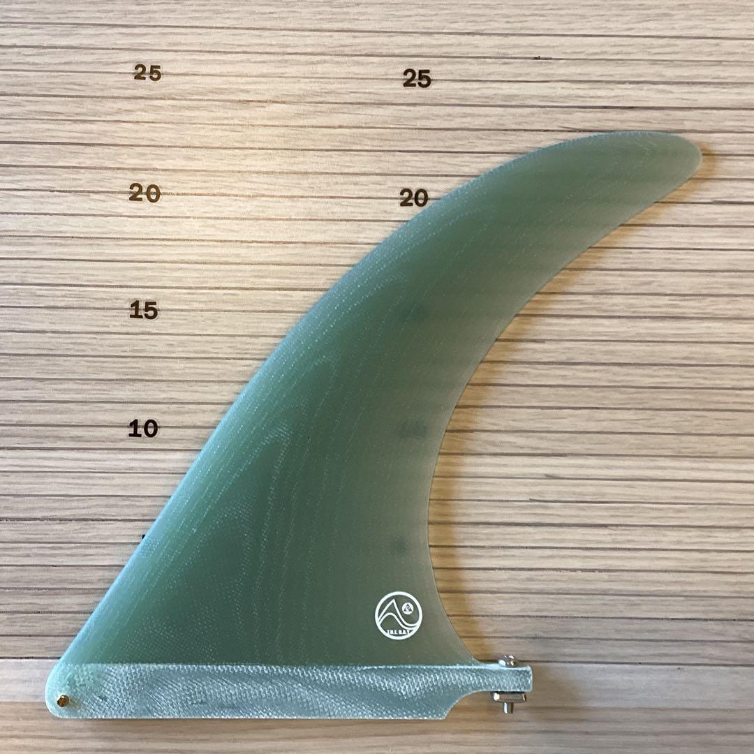 新品未使用シングルフィン9インチ　トランスルーセント、 スクリュー付き