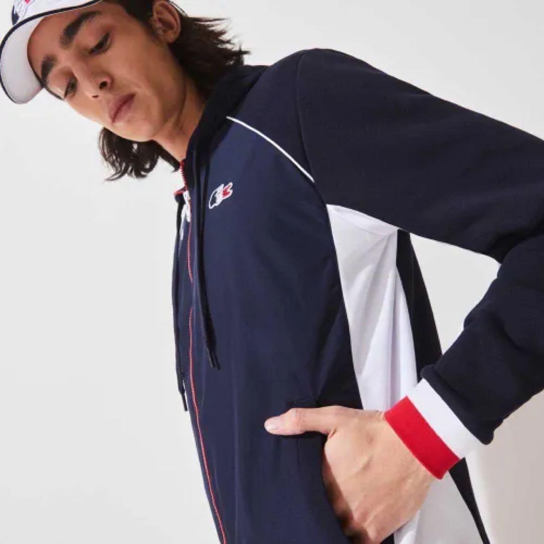 【未使用タグ付き】ラコステ　LACOSTEフード付きジャケット ネイビー