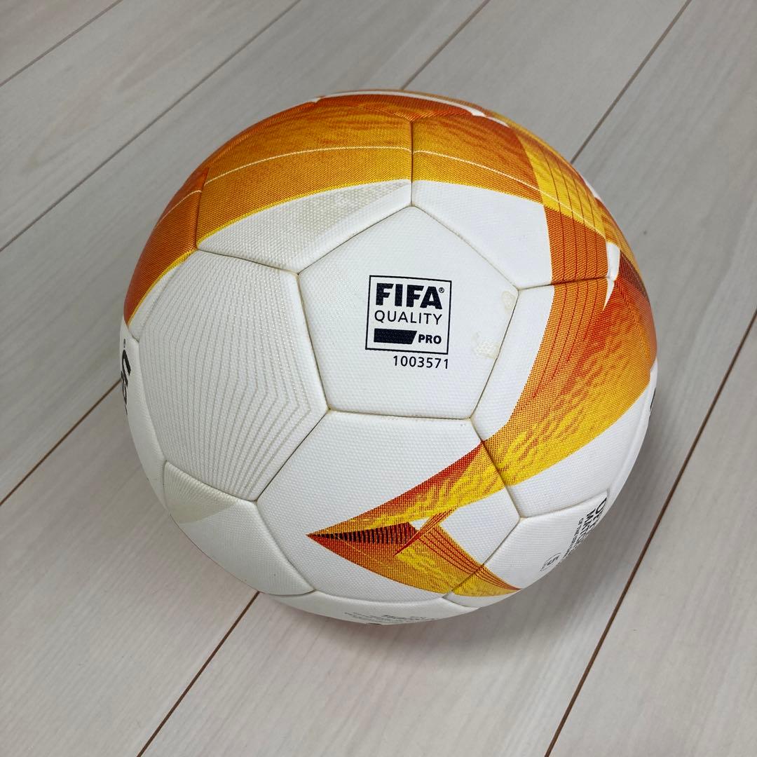 激レア　モルテン　サッカーボール　5号　国際公式球　UEFAヨーロッパリーグ