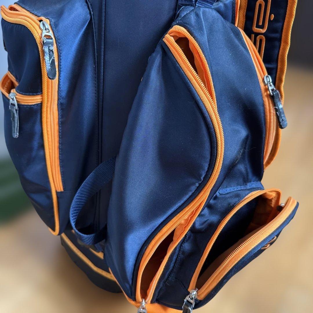 ロサーセン、スタンド付きゴルフバッグ ネイビーとオレンジ