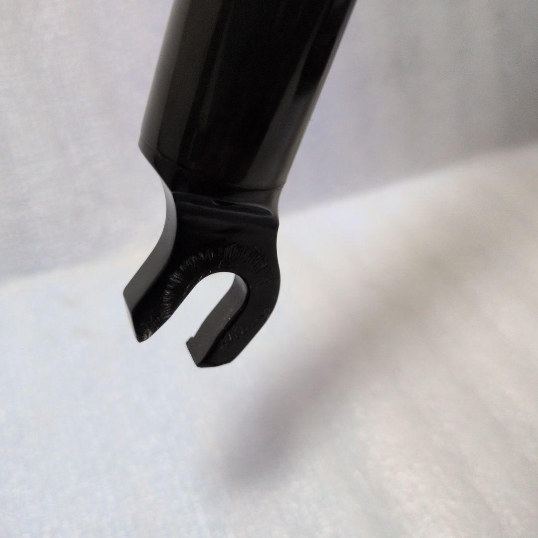 WOUND UP ワウンドアップ、カーボンロードフォーク　1インチアヘッド