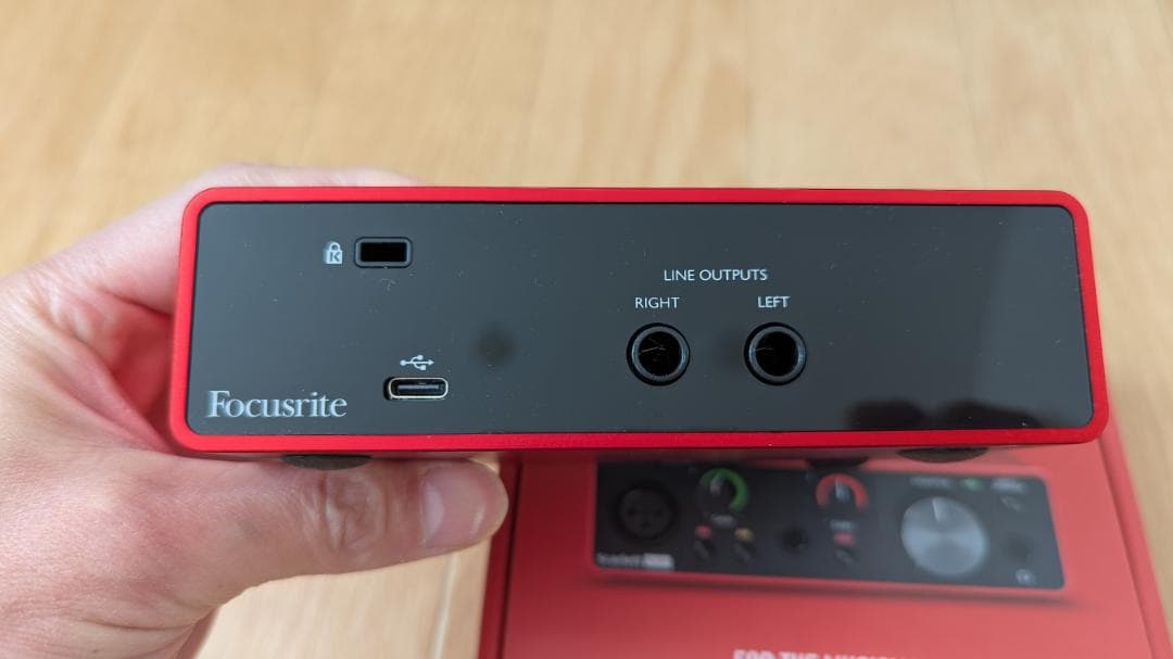 フォーカスライトScarlett Solo (3rd Gen)