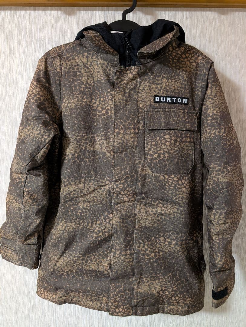 BURTON 迷彩柄orヒョウ柄 スノーボードジャケット　KIDS　Lサイズ