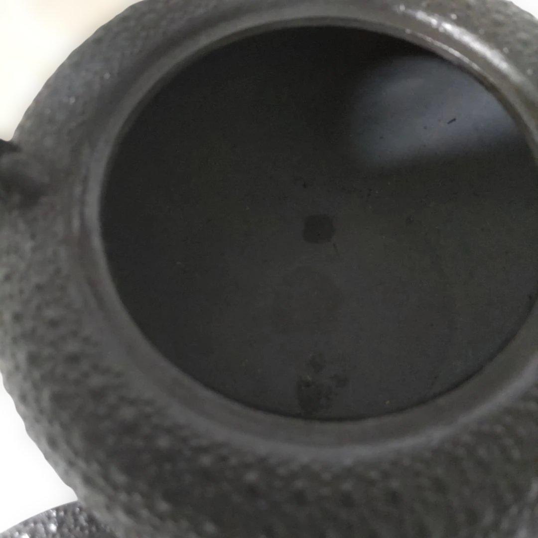 ハッシーさま専用　黒い鋳鉄鉄瓶 本場