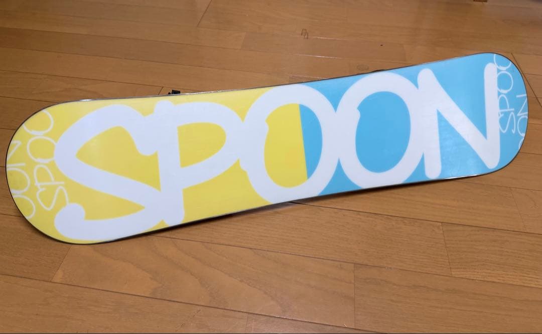 SPOON キッズ スノーボード板100cm &SPOONビンディング付