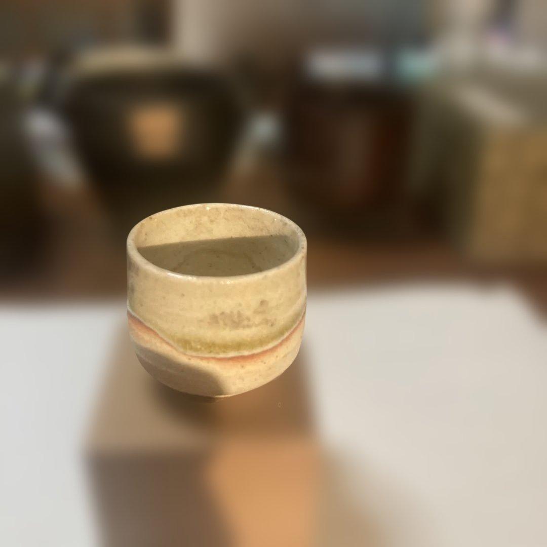 陶器の小型円筒形器