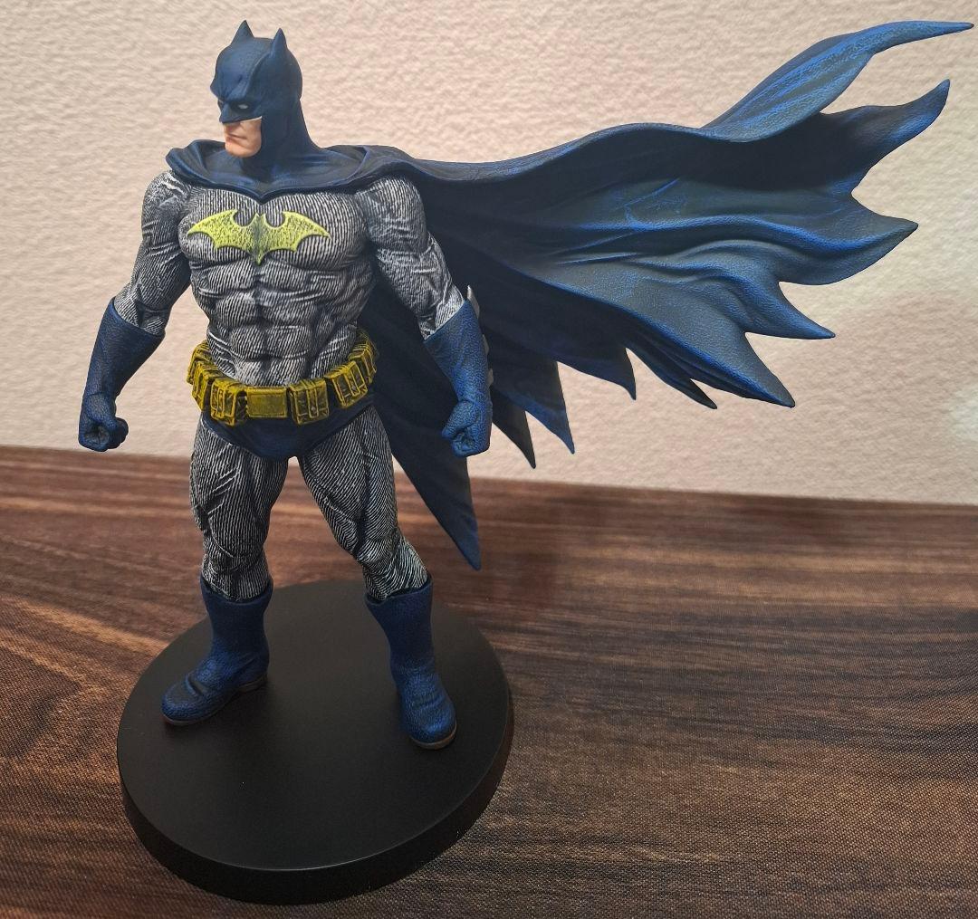 BATMAN DC ACT/CUT バットマン　プレミアムフィギュア　リペイント