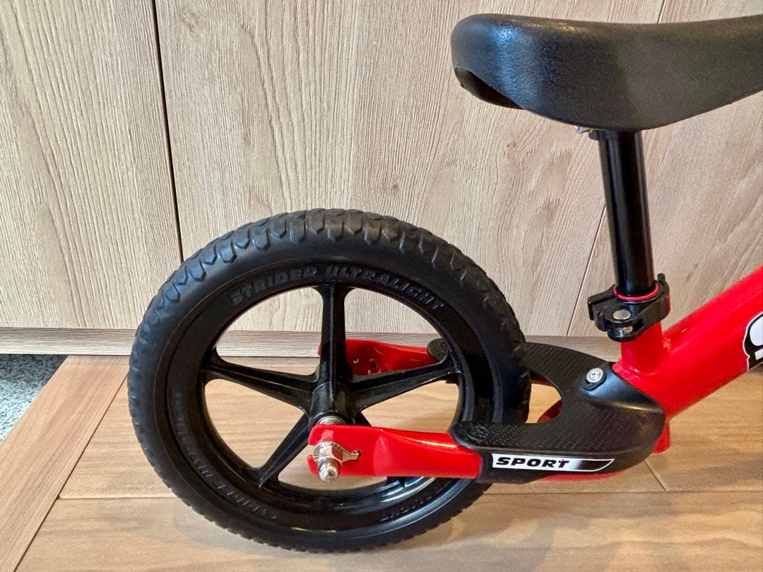 STRIDER SPORT 12インチ レッド ストライダー スポーツモデル 赤