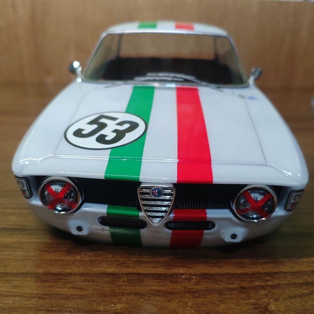 タミヤ　アルファロメオ　ボディ　ブライトレッド　ホワイト セット