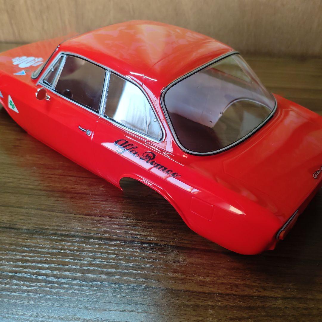 タミヤ　アルファロメオ　ボディ　ブライトレッド　ホワイト セット