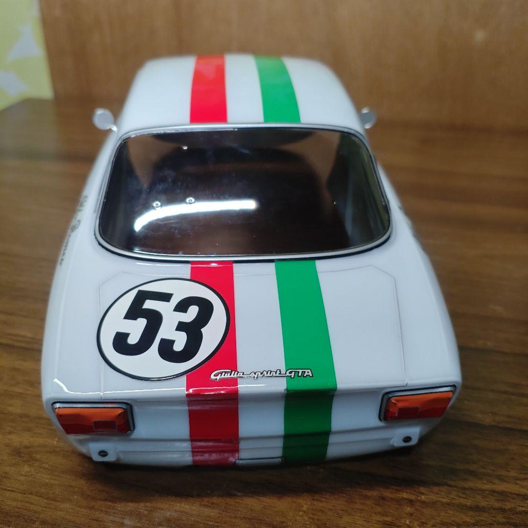 タミヤ　アルファロメオ　ボディ　ブライトレッド　ホワイト セット