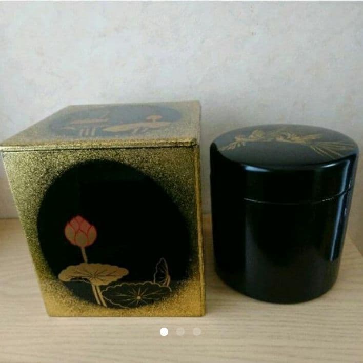 在庫処分  漆塗り 高級 骨壺 黒色