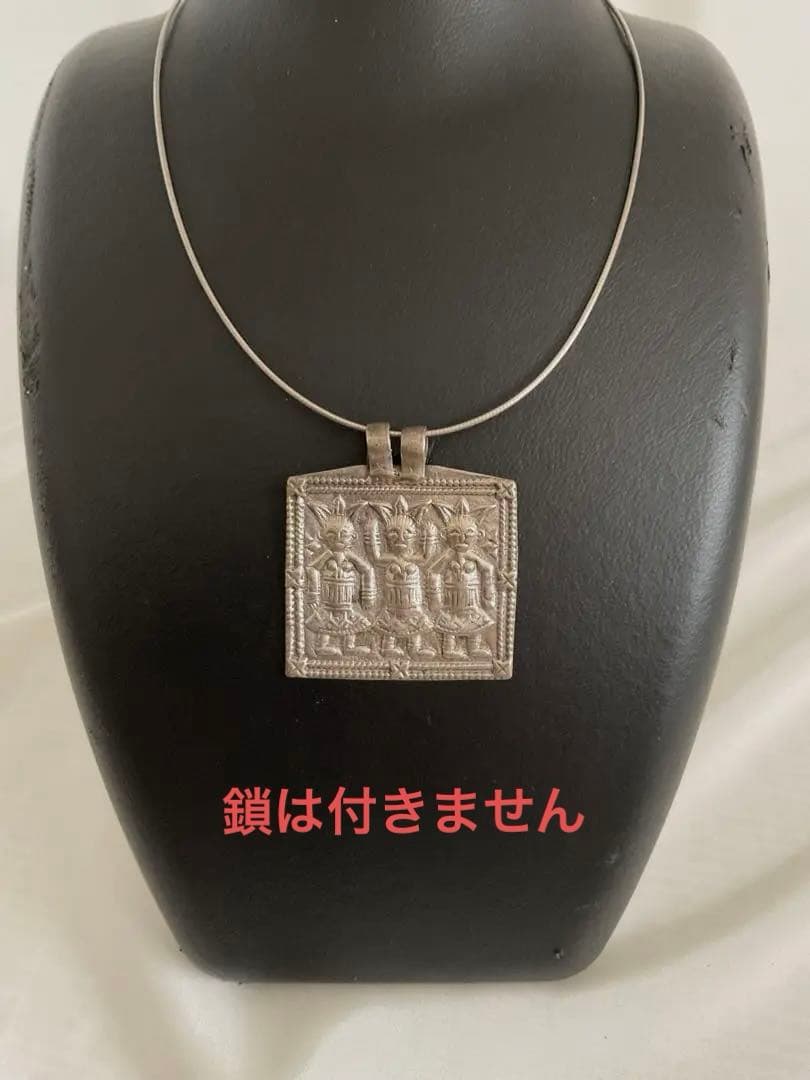 ☆ヴィンテージ！スリランカ銀細工「セレンディップ三人の王子」ペンダントヘッド②