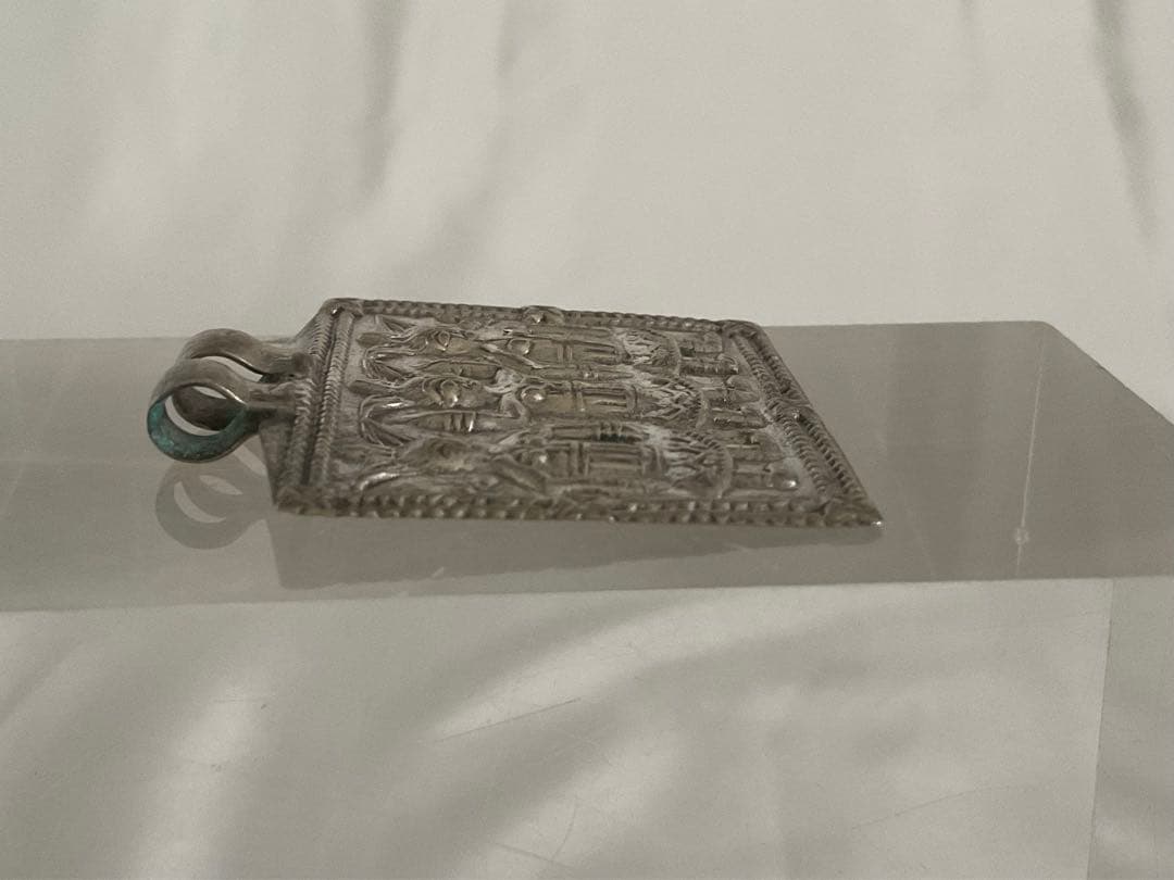 ☆ヴィンテージ！スリランカ銀細工「セレンディップ三人の王子」ペンダントヘッド②