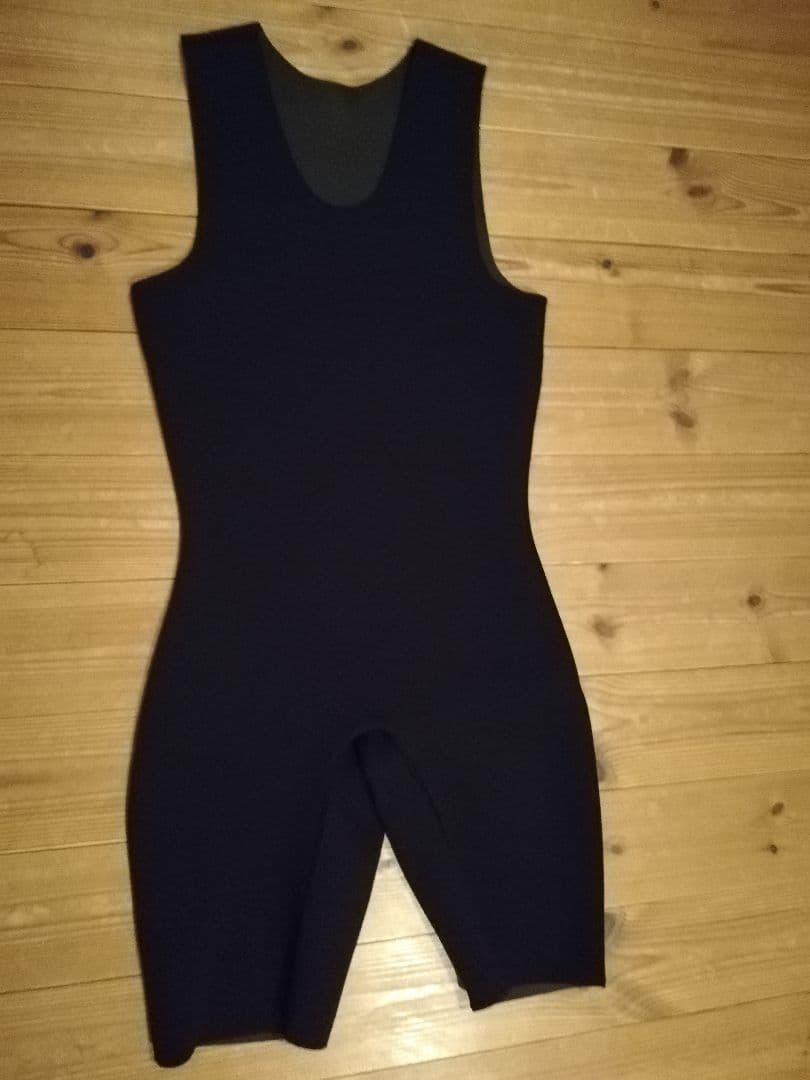 【サーフィン】【ウェットスーツ】ウェットスーツ用インナー　保温性　冬用 日本製