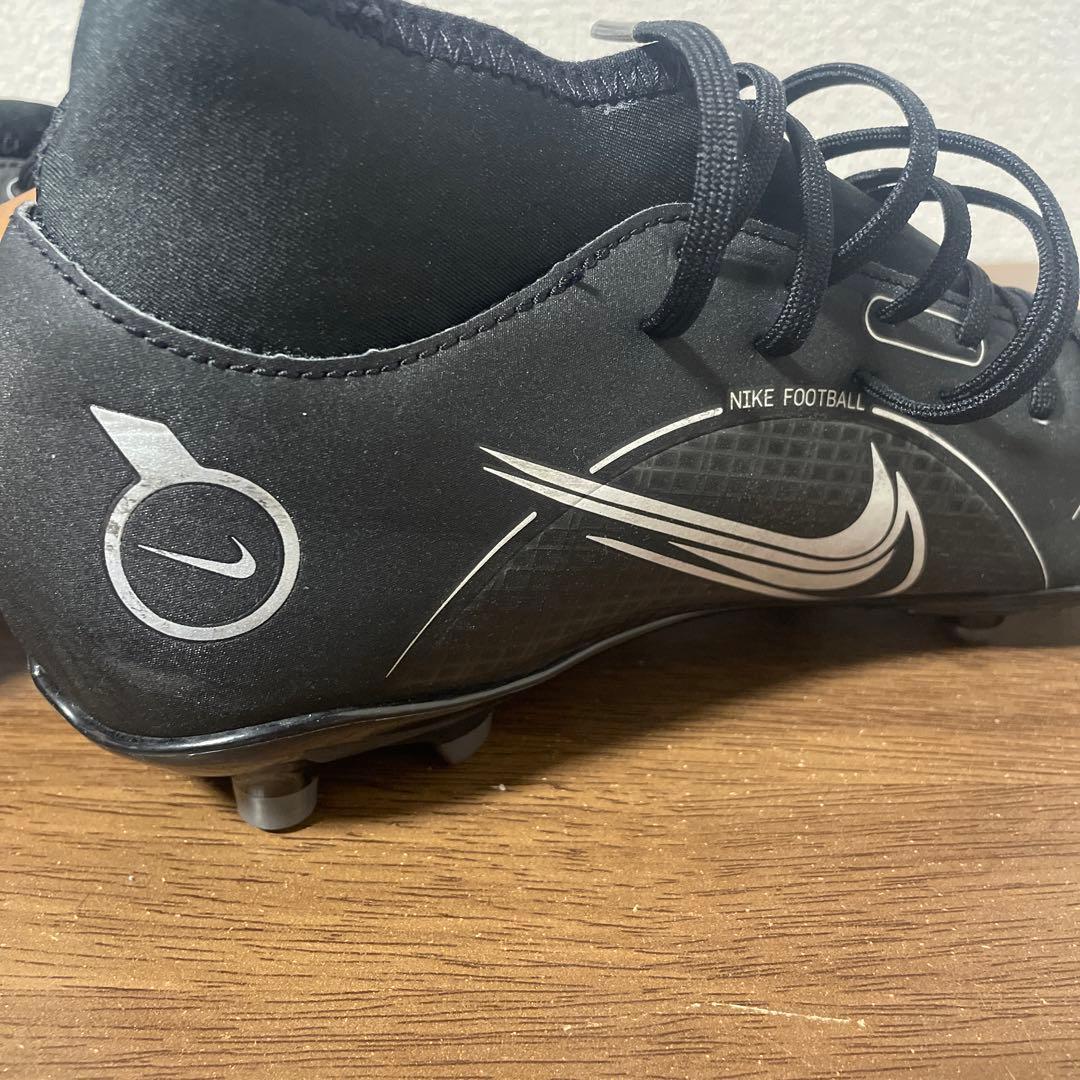 ナイキサッカースパイク