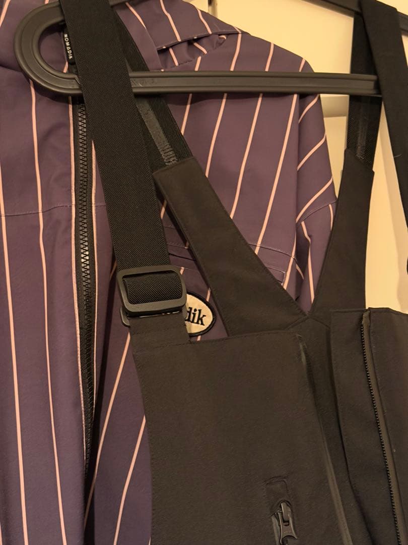 NOMADIK スノーボードウェア ジャケット ビフパンツ　セット　ブラック