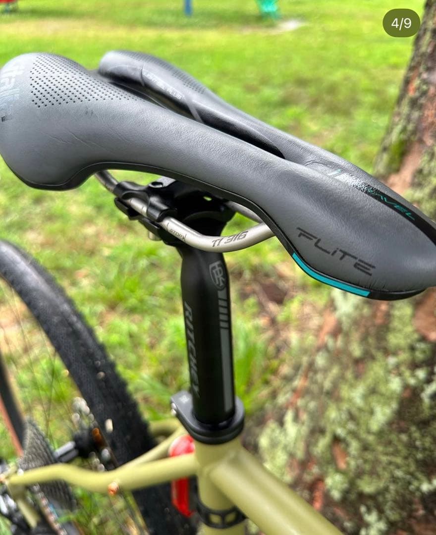 おまけ多数！フルセット！DAVOS D604 グラベルバイク　カーキ　完成車