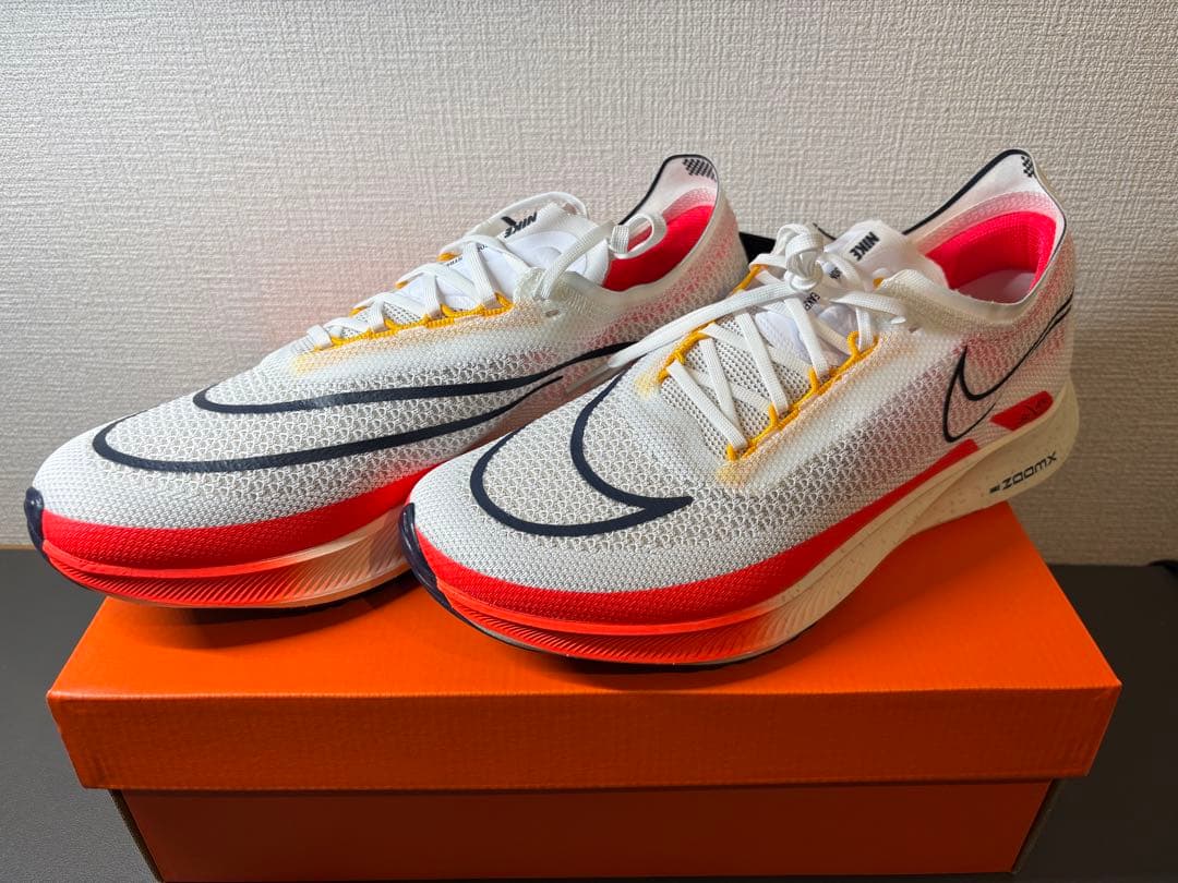 Nike ZoomX Streakfly 26.0cm （DJ6566-102）