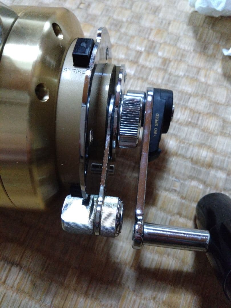 SHIMANO TIAGRA50W リール