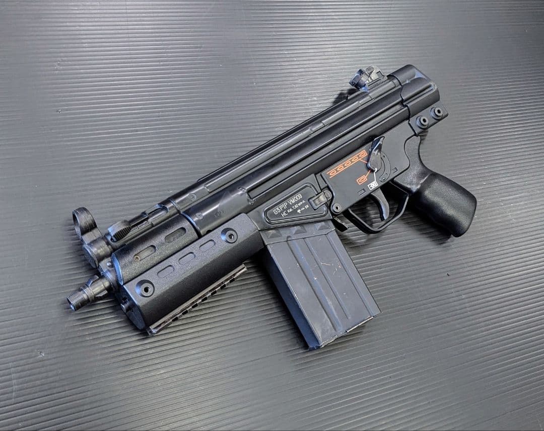 取り回し抜群 G3 SAS 耐久アップ内部カスタム　スタンダード電動ガン