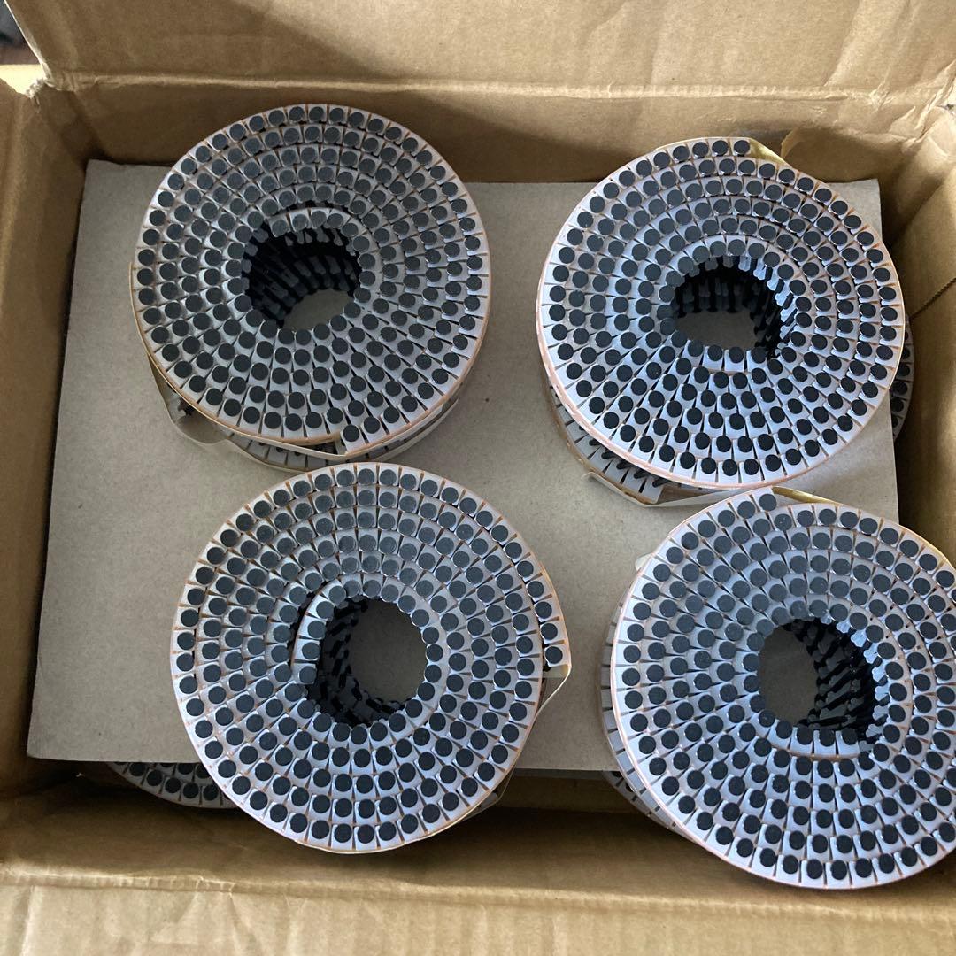 WAKAI 斜めプラ連結釘 32mm 艶消し黒 18巻