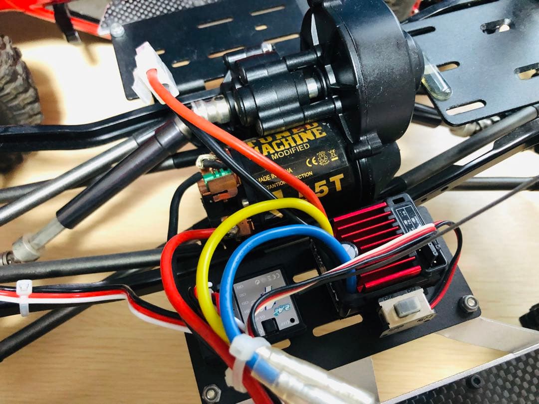 ラジコン　クローラー　クローラーラジコン