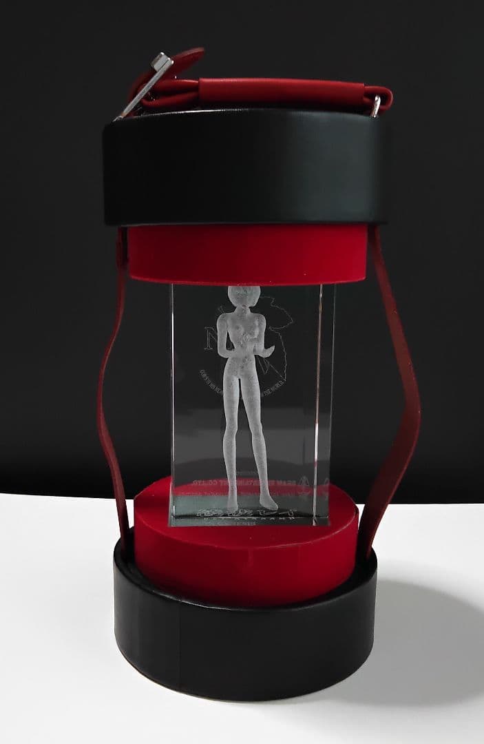 エヴァンゲリオン　3D CRYSTAL ART 綾波レイ
