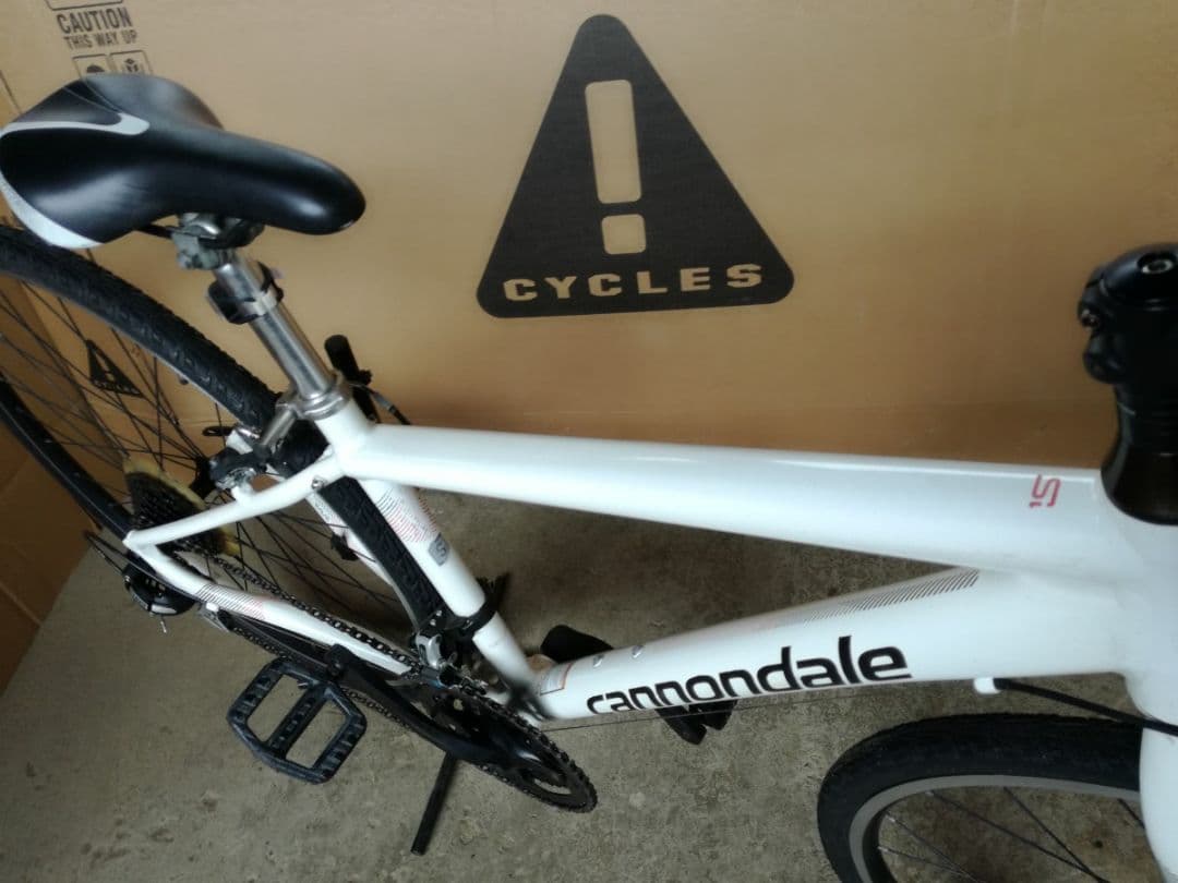 キャノンデール 　Cannondale　Quick 　クロスバイク