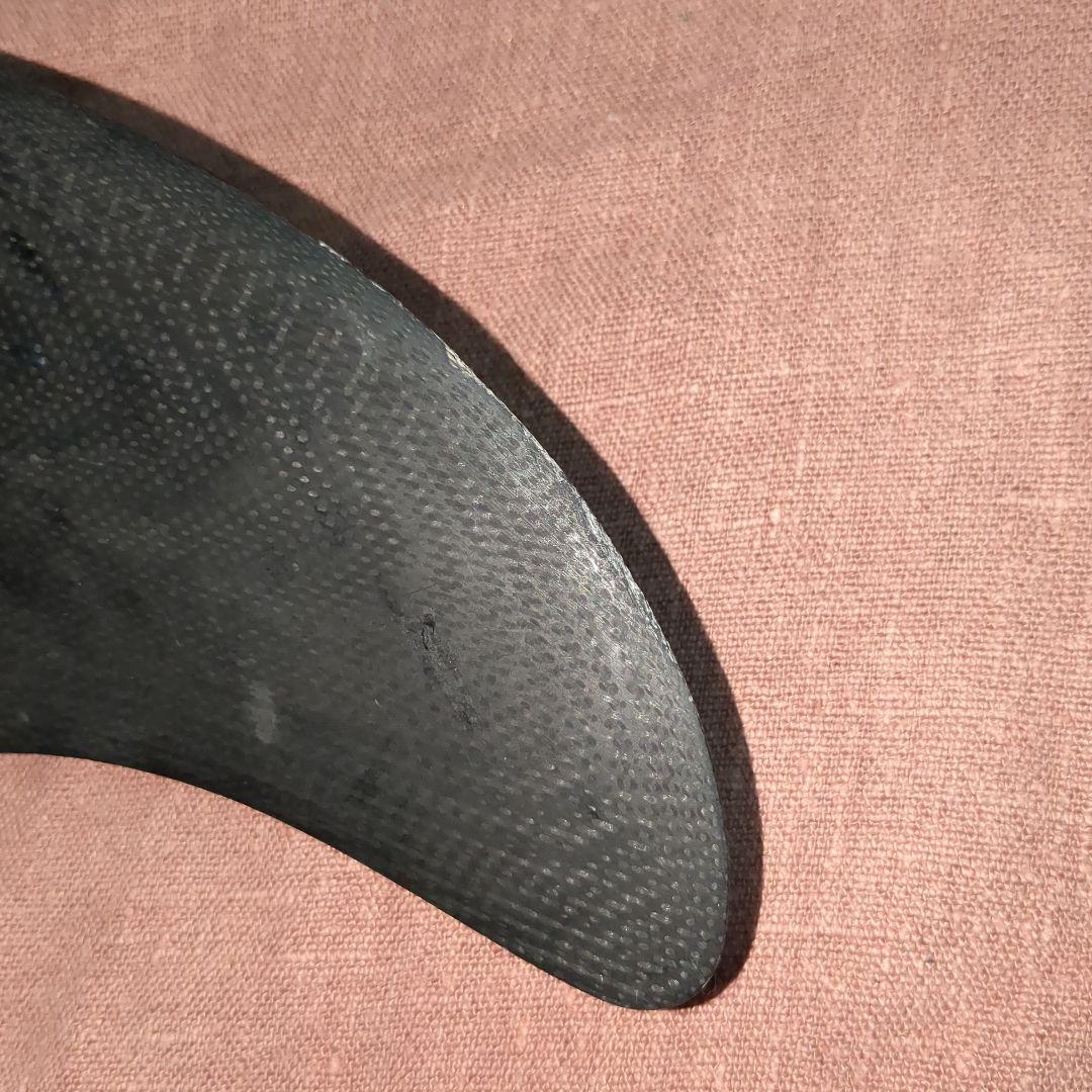 MACHADO 7　ブラック サーフボードフィン　SUNDAY シングルフィン