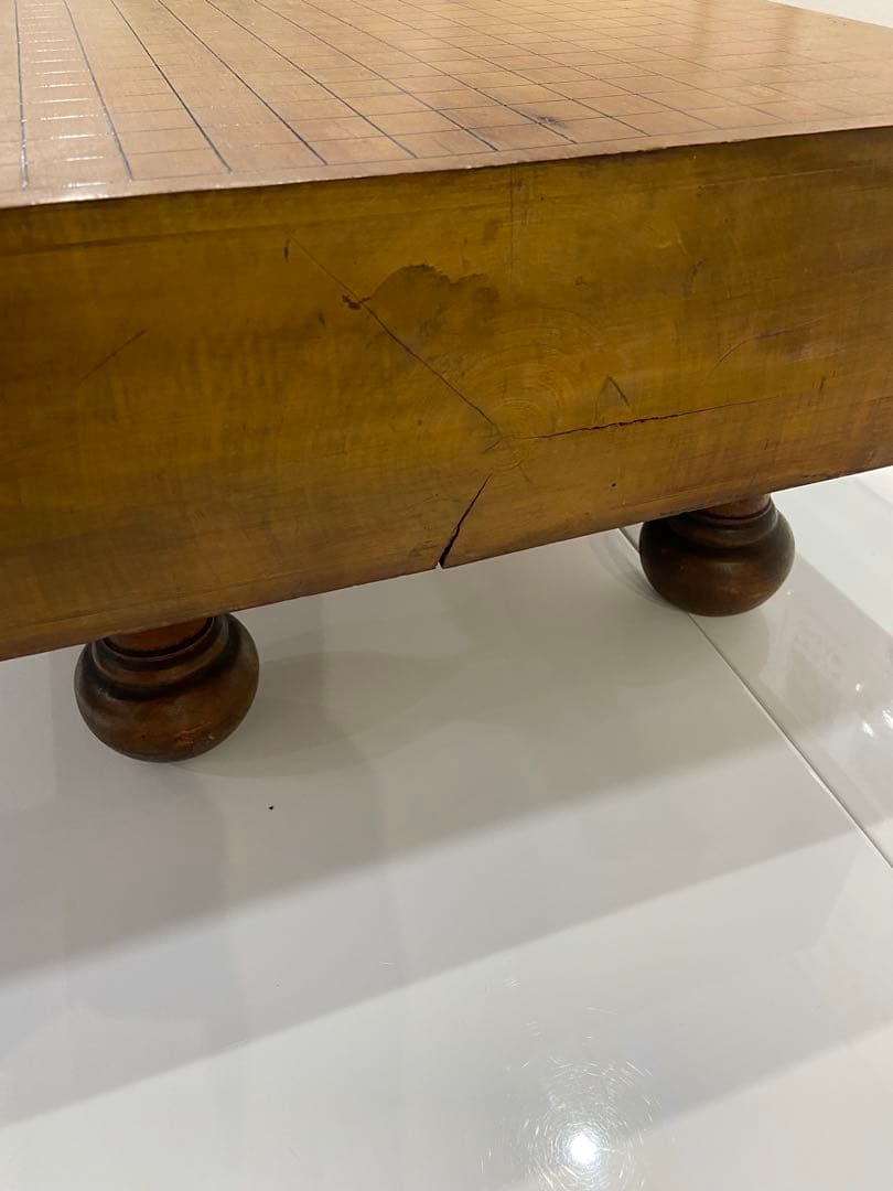 木製囲碁盤と碁石セット　かなり年代物