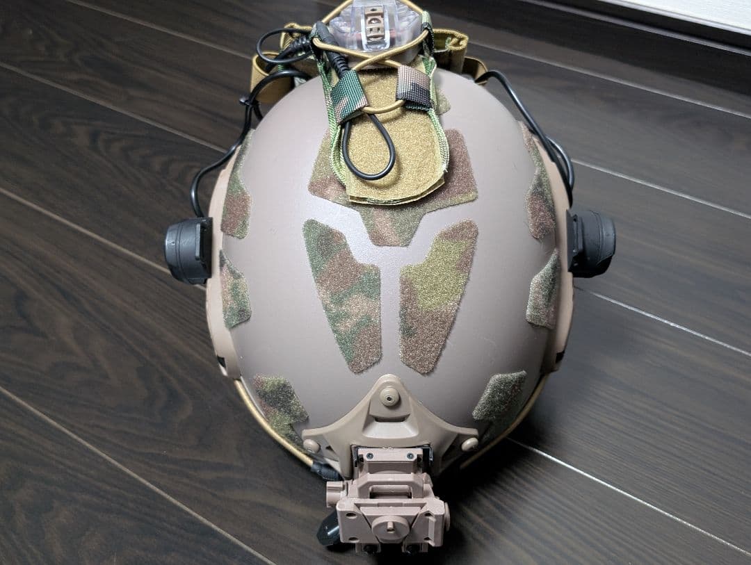 OPS CORE 特殊部隊 ヘルメット navy seals マルチカム