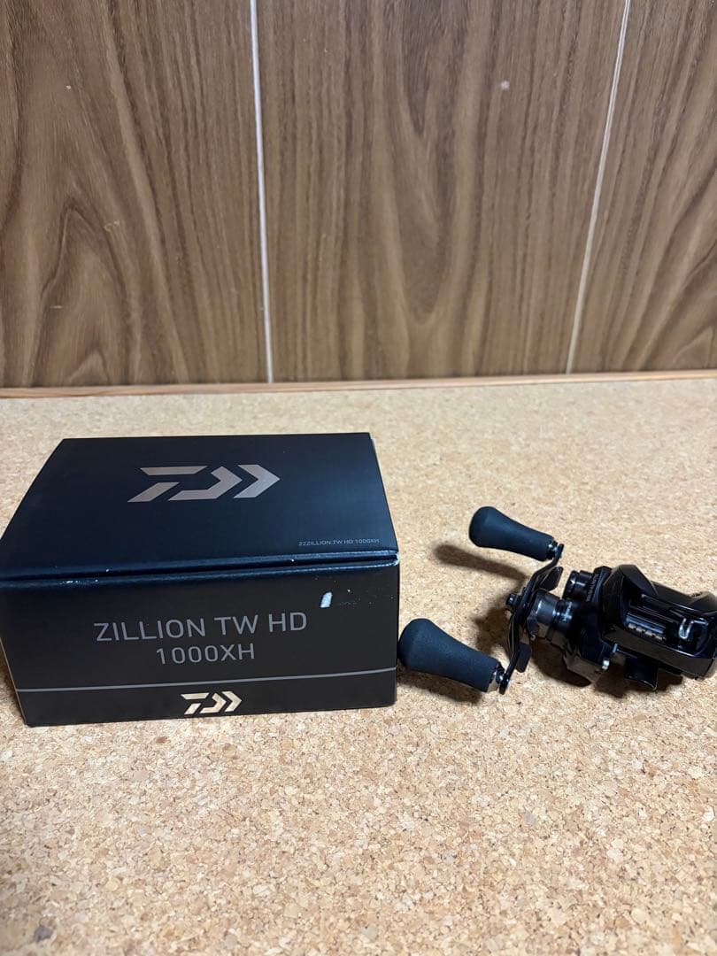 ダイワ 22 ジリオン HD 1000 XH 美品　オマケ付き