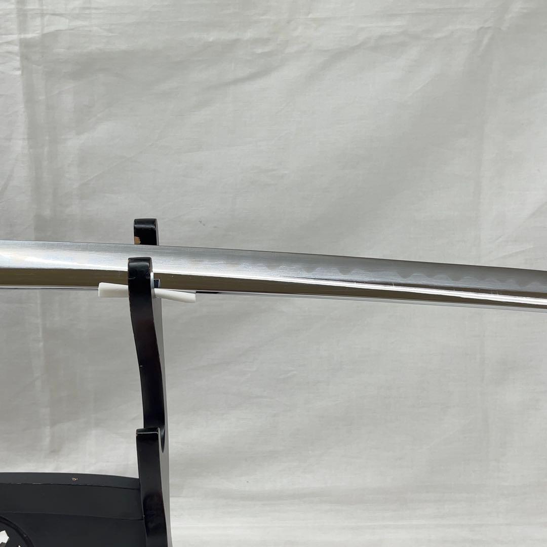 【模造刀】太刀 鉄鍔 鷹 松 縁起 図 全長99.0センチ 日本刀 刀剣 黒鞘