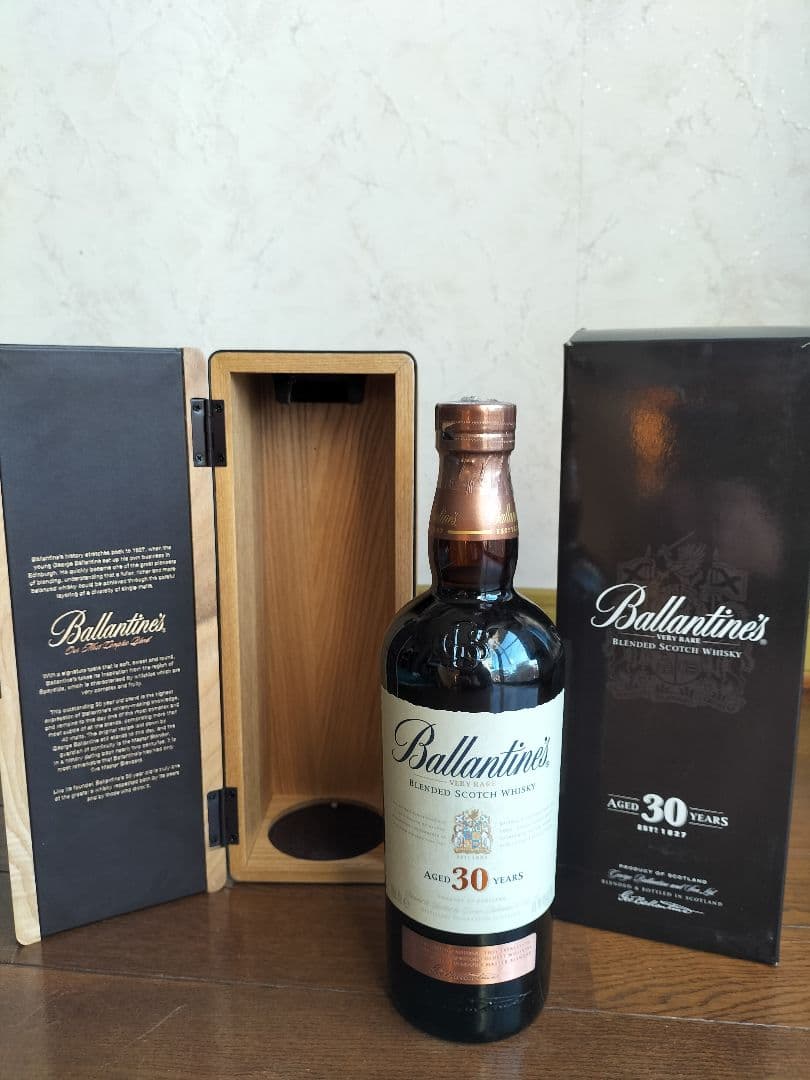 バランタイン30年　木箱未開封