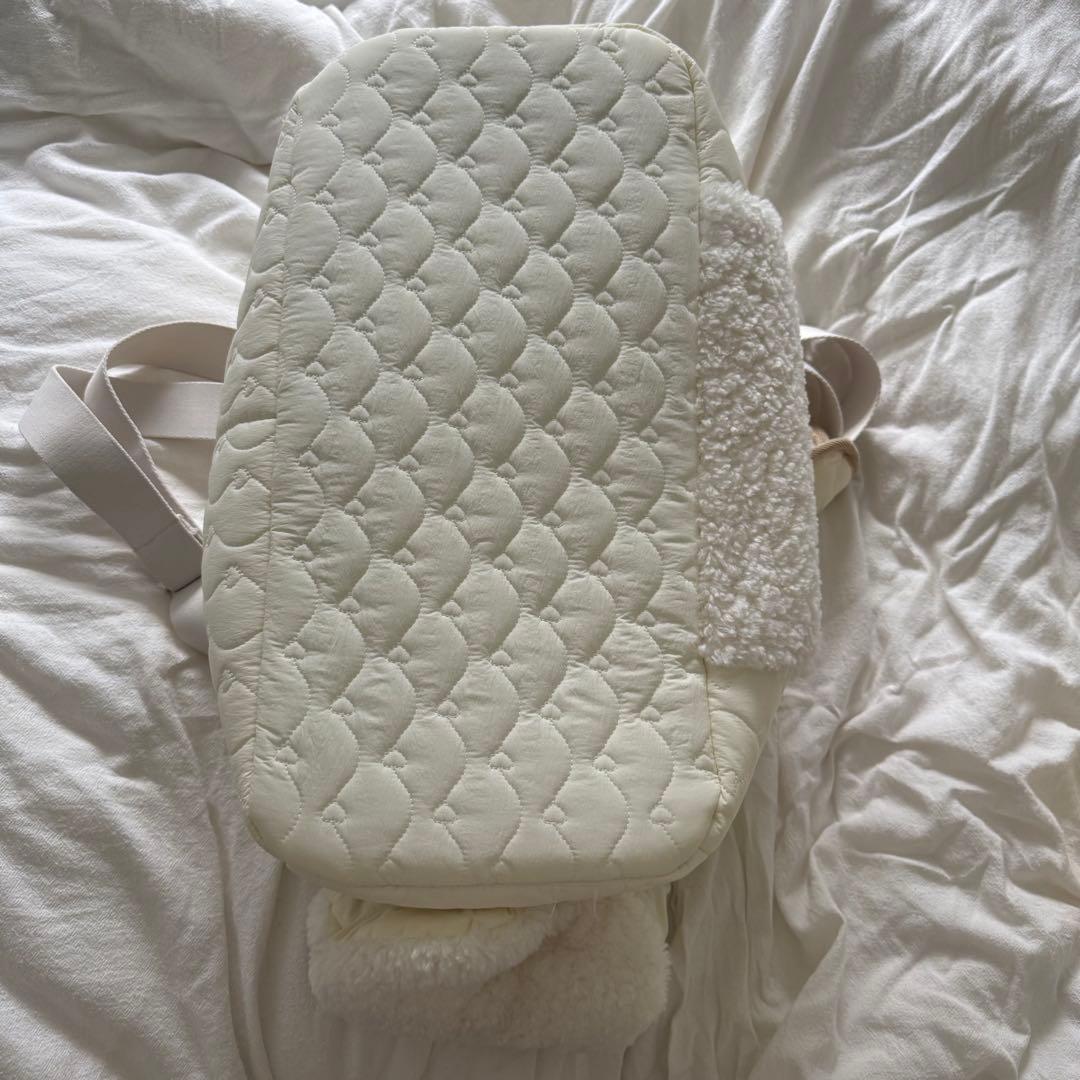 キャリーバッグ・スリング near by us FLUFFY BONGBONG BAG