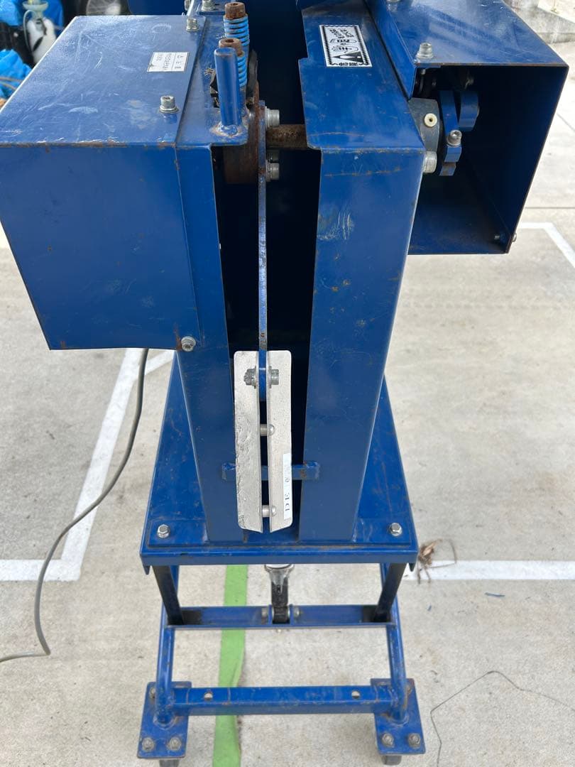 ピッチングマシン 2MA320 100v ヨトミ