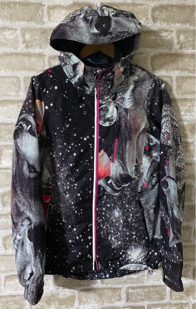 VOLCOM レディースS スノーボードジャケット　オオカミ　総柄　ボルコム