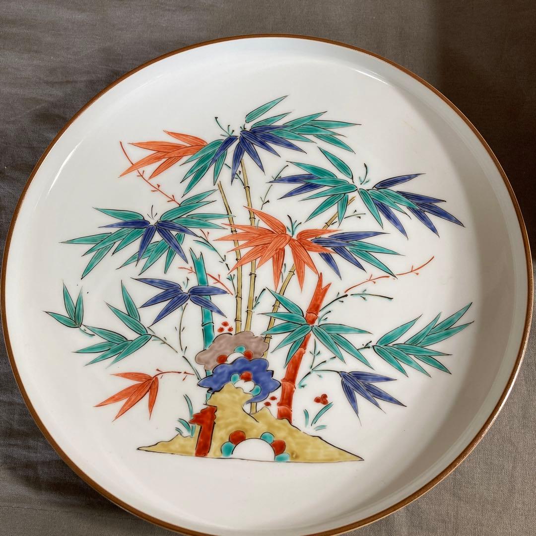 【柿右衛門】赤絵の伝統　日本名窯　人間国宝　十三代酒井田柿右衛門作　錦竹文　額皿