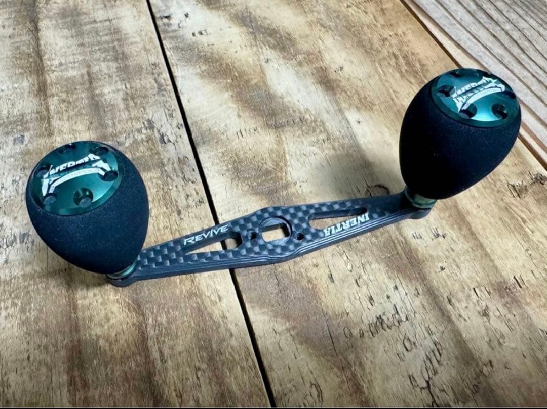 REVIVEイナーシャカーボンハンドル 限定ダークグリーン