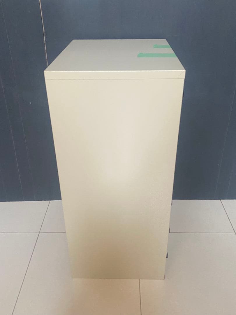 貴重品保管庫 充電可能 2列6段 ダイヤルロック LK-312