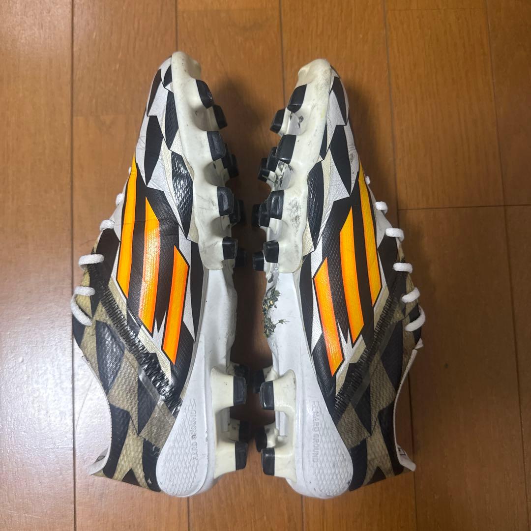 サッカースパイクアディゼロf50