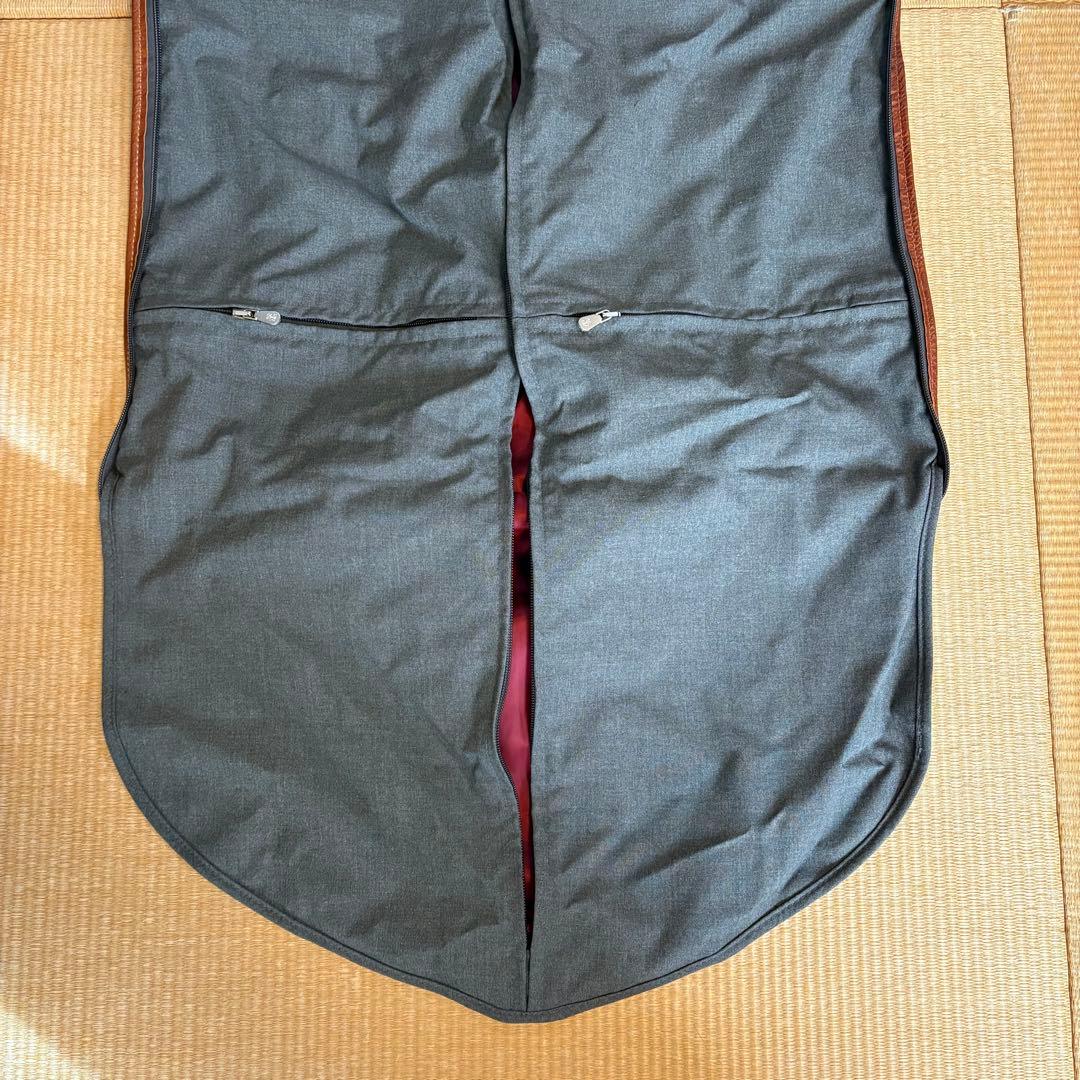 BRUNELLO CUCINELLI ガーメントバッグ　ブルネロクチネリ