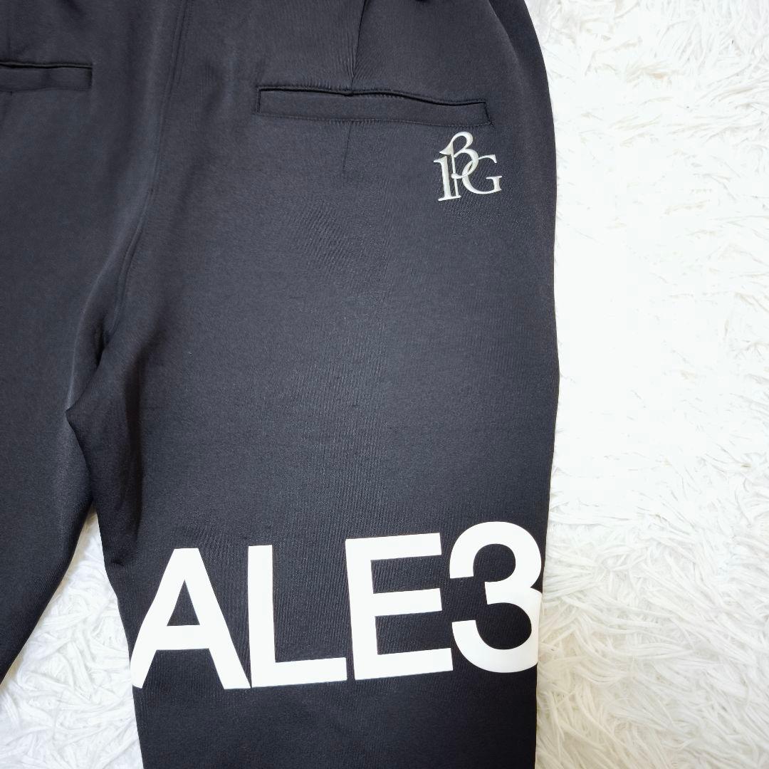 未使用級 1PIU1UGUALE3 GOLF ストレッチジャージセットアップⅤ黒