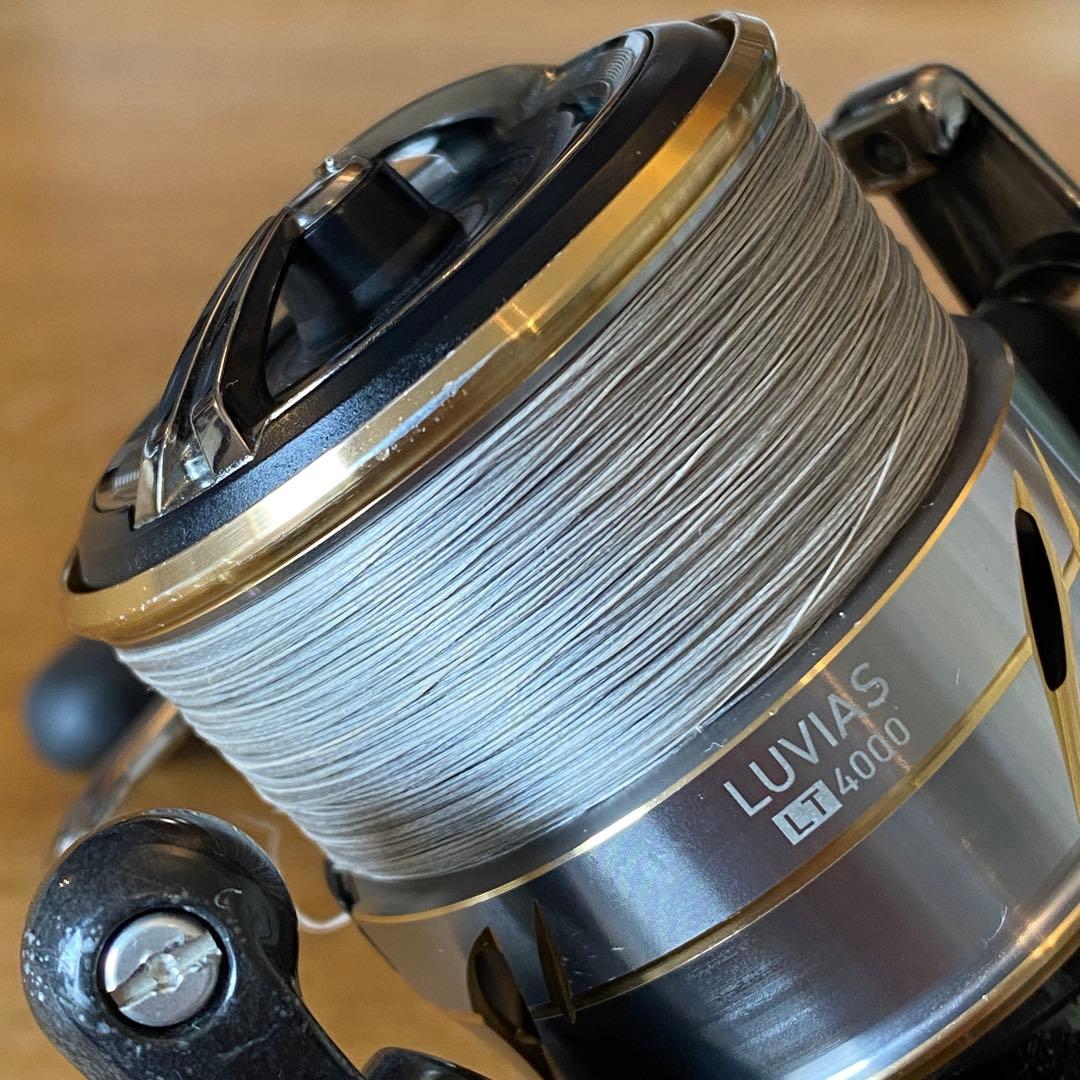 訳あり 20 LUVIAS LT 4000-CXH スピニングリール