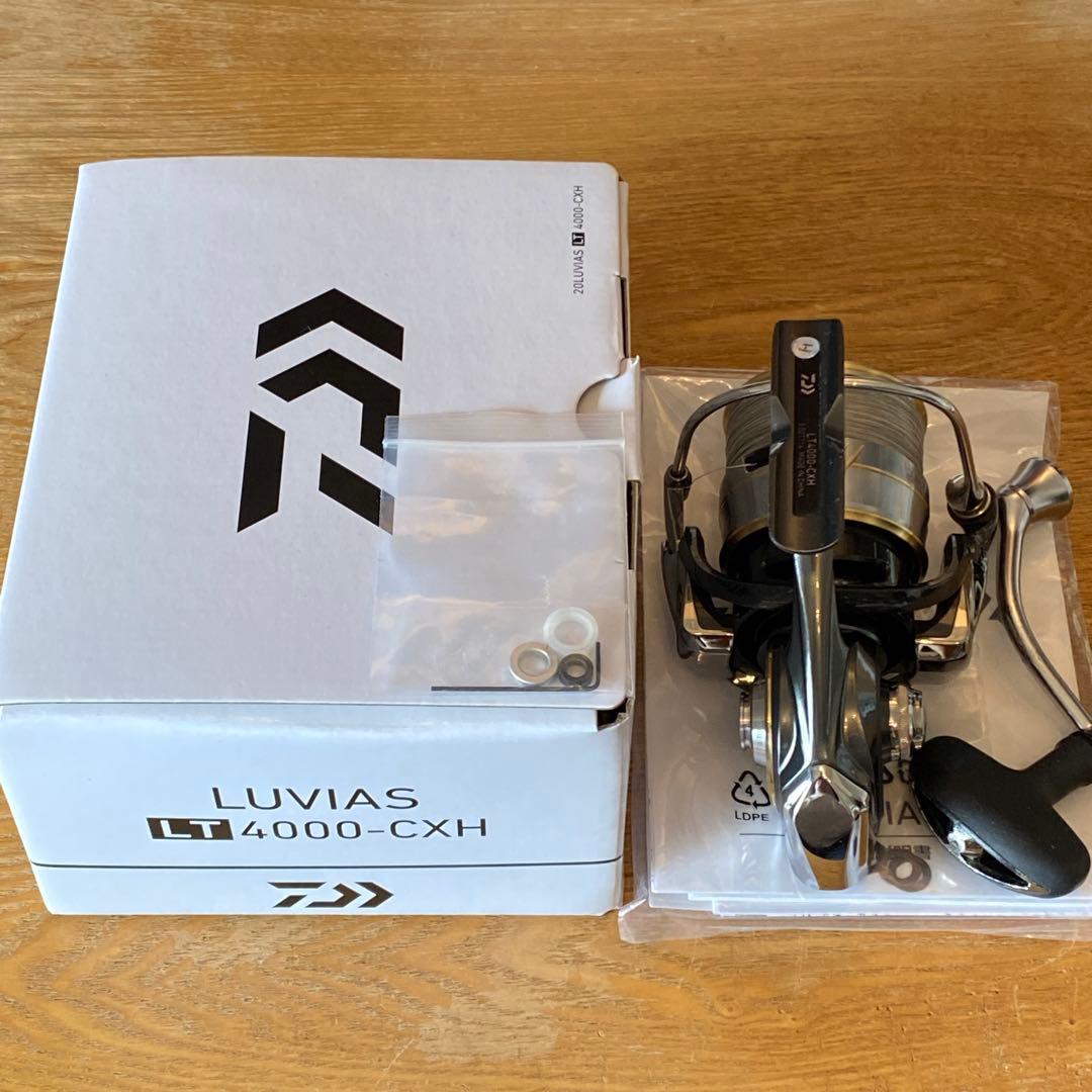 訳あり 20 LUVIAS LT 4000-CXH スピニングリール